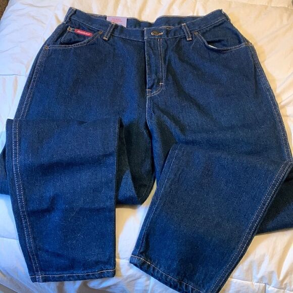 DICKIES, NWT, women’s work wear, size 16P - Picture 1 of 12